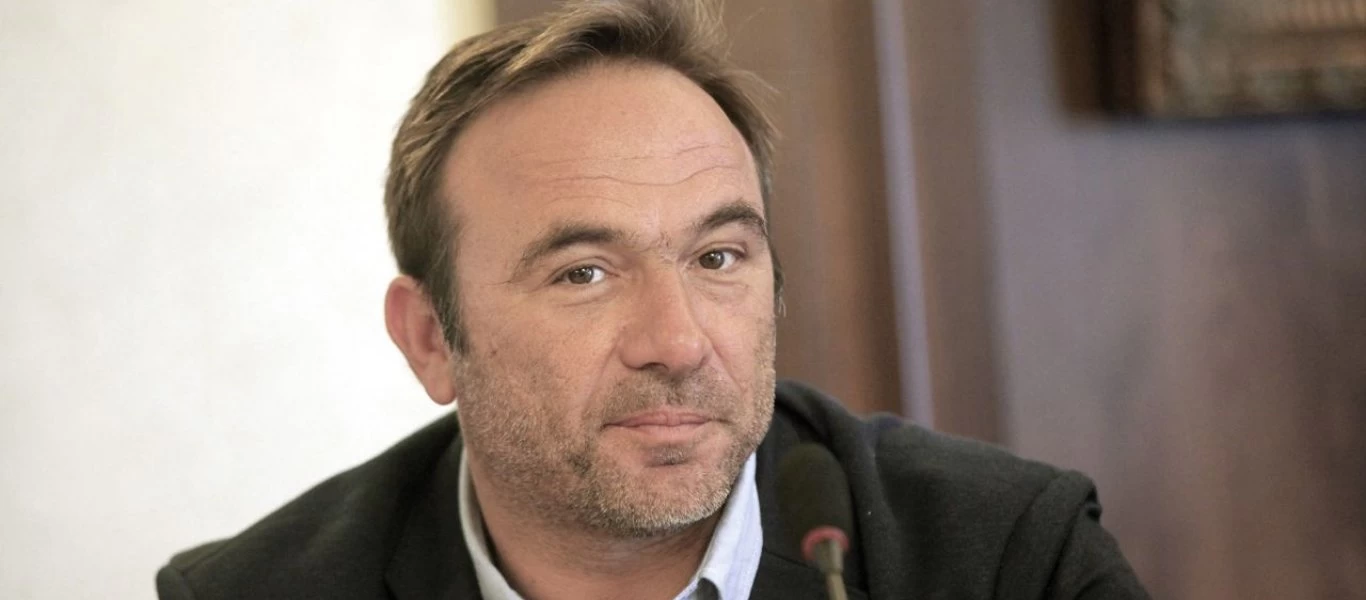 Πέτρος Κόκκαλης: Τι απαντά στην επίθεση της ΝΔ για την δήλωσή του για τον τουρισμό